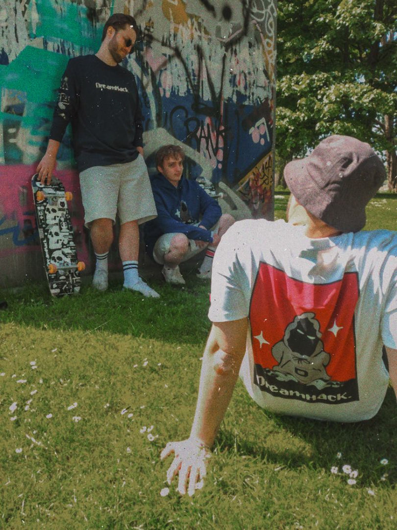 DreamHack Pixel Grind Carpenter Shorts