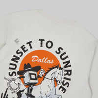 DreamHack Dallas 2025 Sunrise Sweatshirt Off White